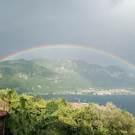 A Private And Parking Oliveto Lario
