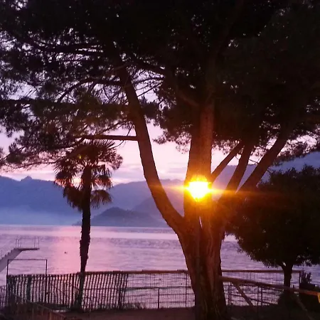 A Private And Parking شقة Oliveto Lario